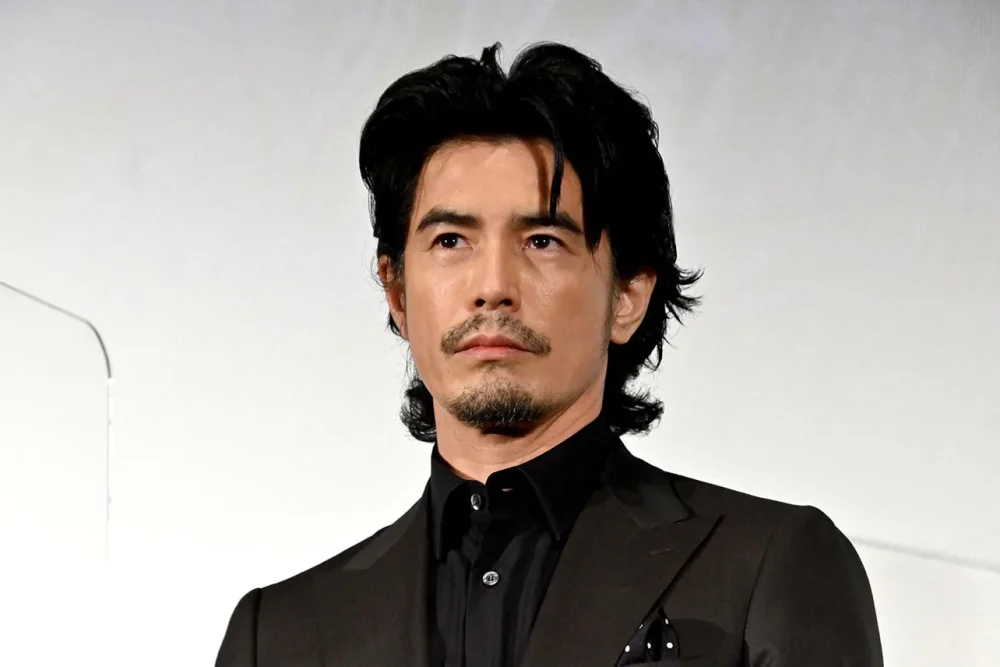 伊藤英明　画像